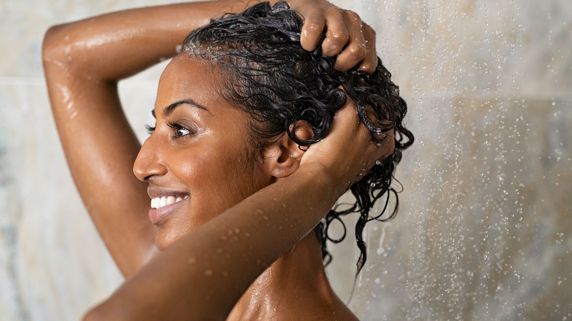 The Best Natural Hair Care Tips for the Whole Year