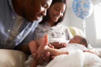 Ways New Parents Can Bond With Their Newborn