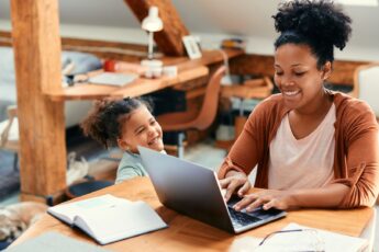 Tips for Starting a Side Hustle as a Busy Parent